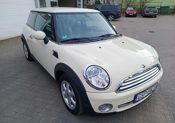 MINI Cooper cena 19900 przebieg: 149324, rok produkcji 2007 z Pyrzyce małe 326